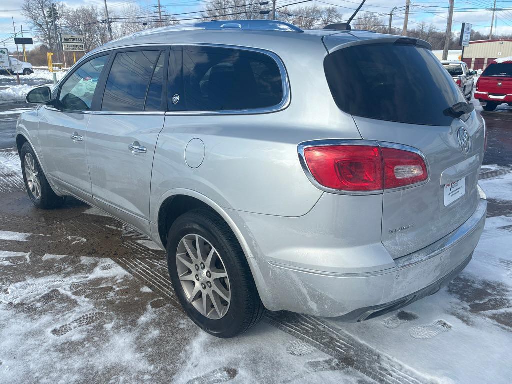 2017 Buick Enclave Image 5