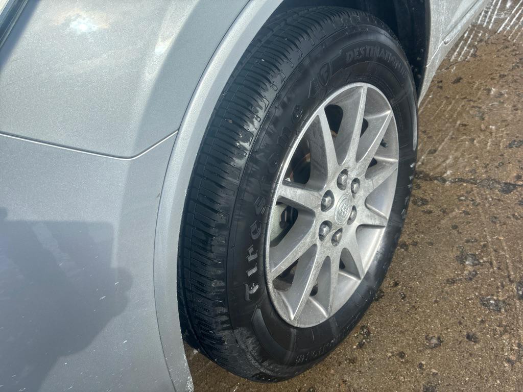 2017 Buick Enclave Image 24