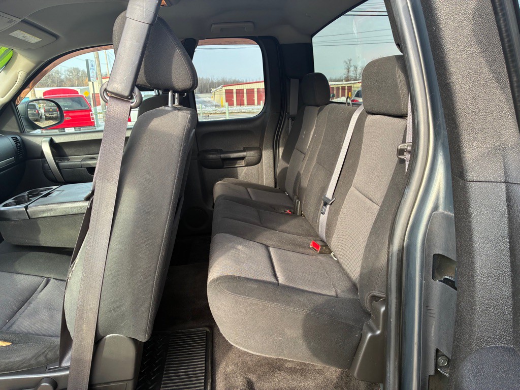 2011 Chevrolet Silverado 1500 Image 11