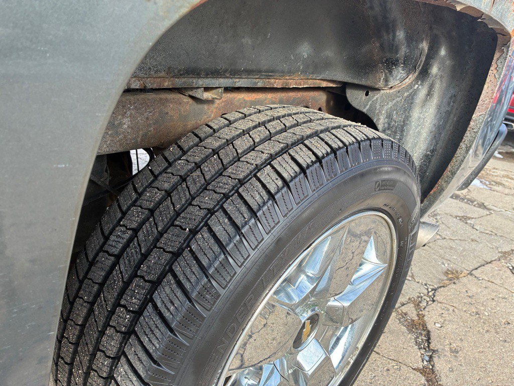 2011 Chevrolet Silverado 1500 Image 19