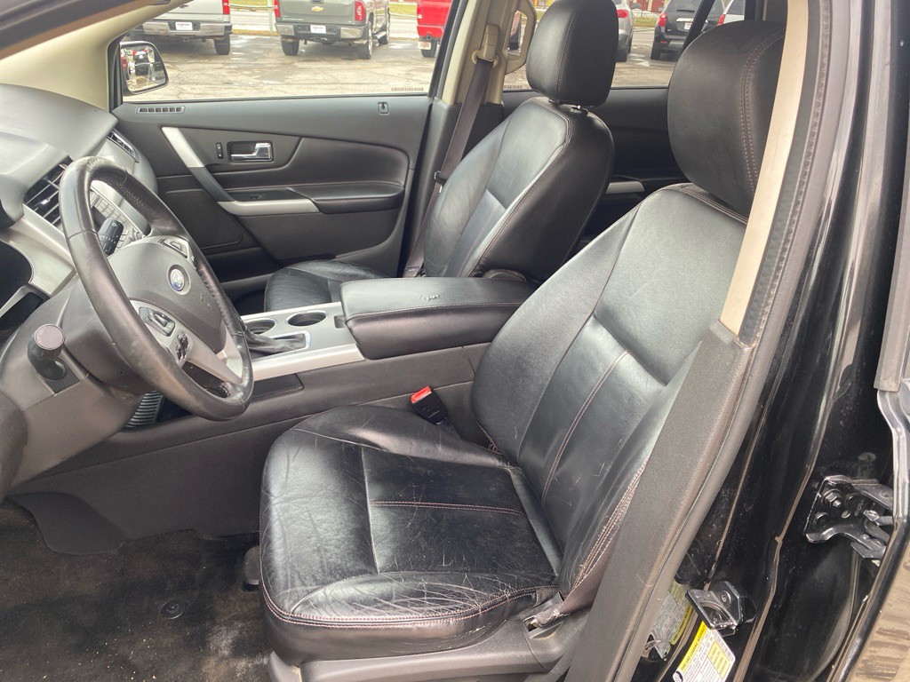 2013 Ford Edge Image 9