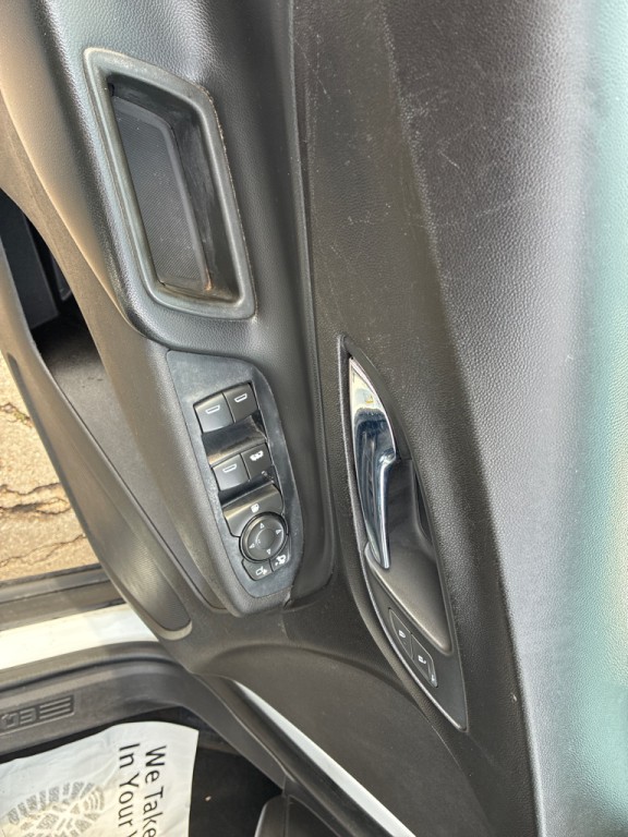 2018 Chevrolet Equinox Image 14