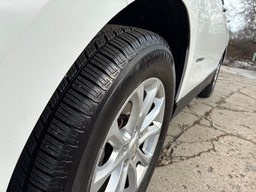 2018 Chevrolet Equinox Image 17