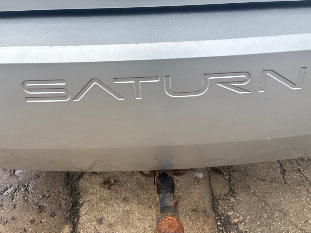 2003 Saturn ION Image 17