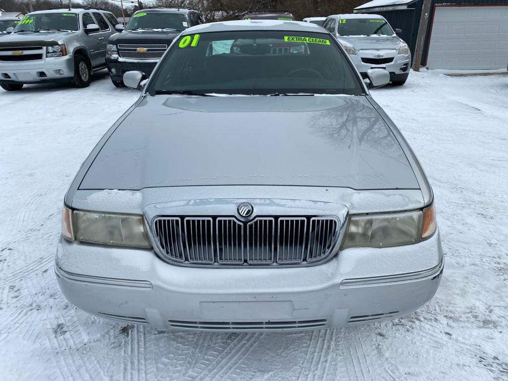 2001 Mercury Grand Marquis Image 2