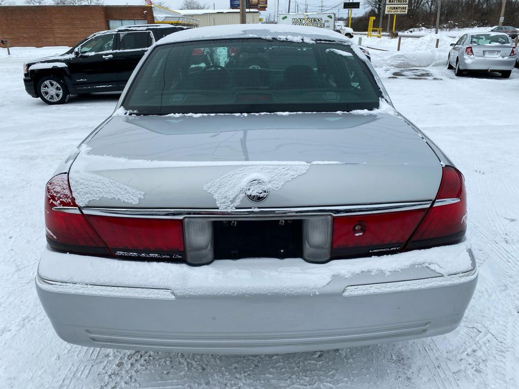 2001 Mercury Grand Marquis Image 6