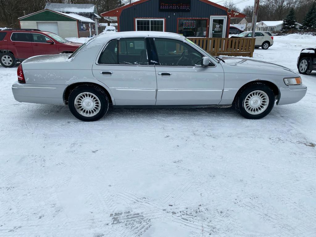 2001 Mercury Grand Marquis Image 8