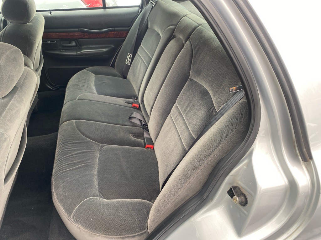 2001 Mercury Grand Marquis Image 10