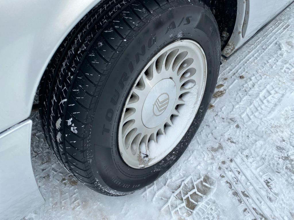 2001 Mercury Grand Marquis Image 19