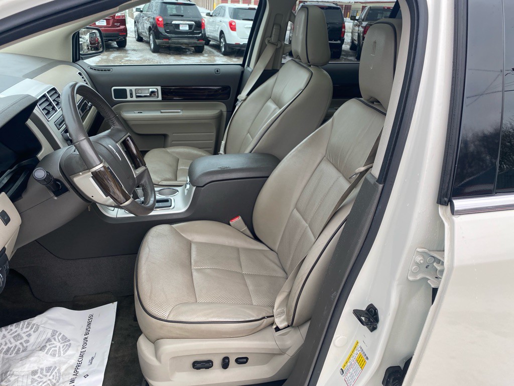 2008 Lincoln MKX Image 9
