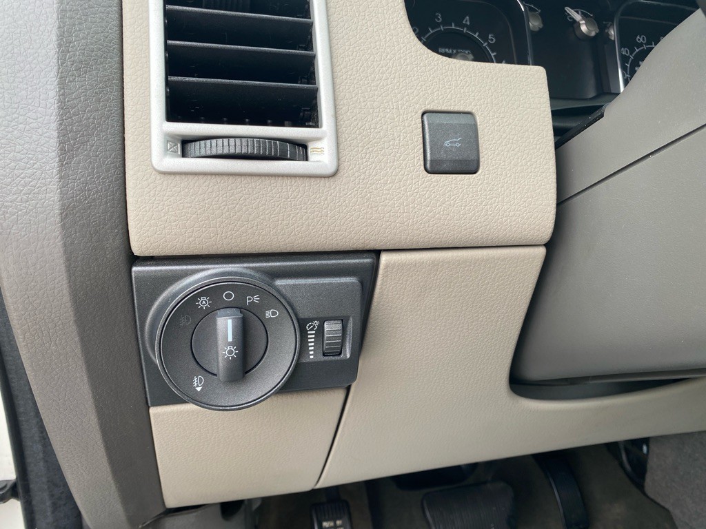 2008 Lincoln MKX Image 19