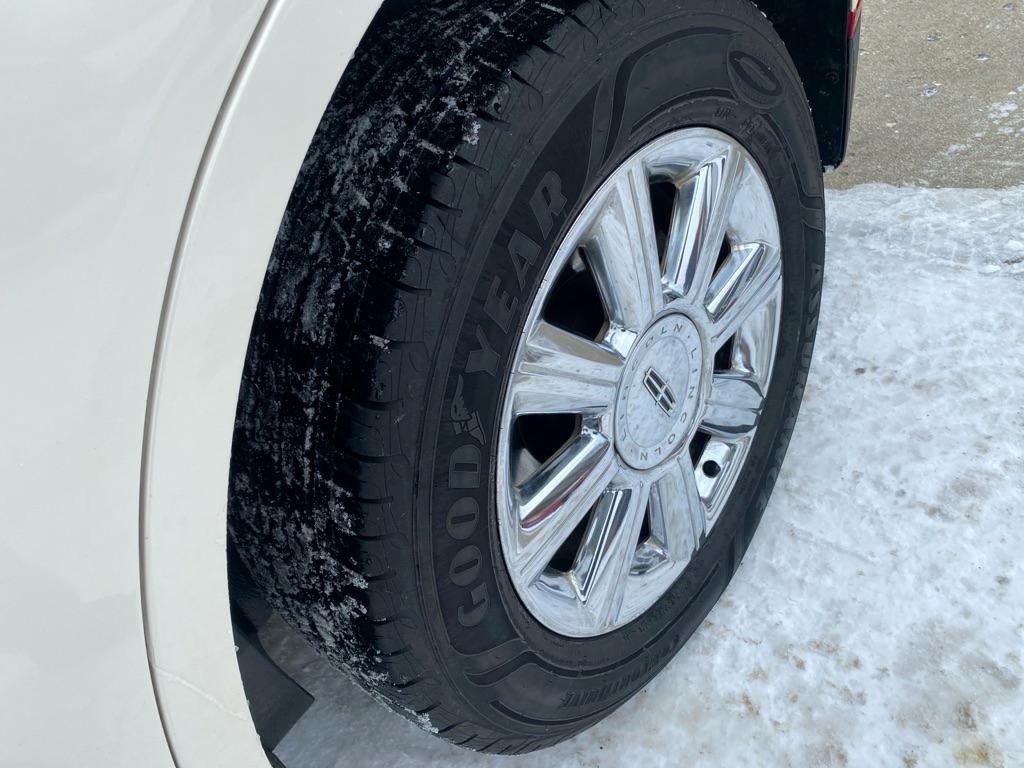 2008 Lincoln MKX Image 23