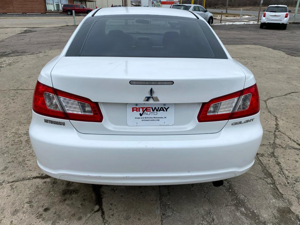 2012 Mitsubishi Galant Image 6