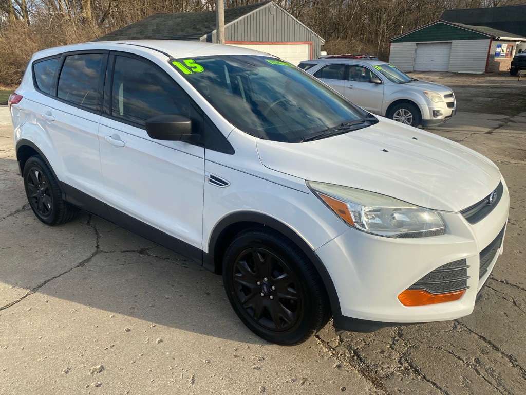 2015 Ford Escape Image 1