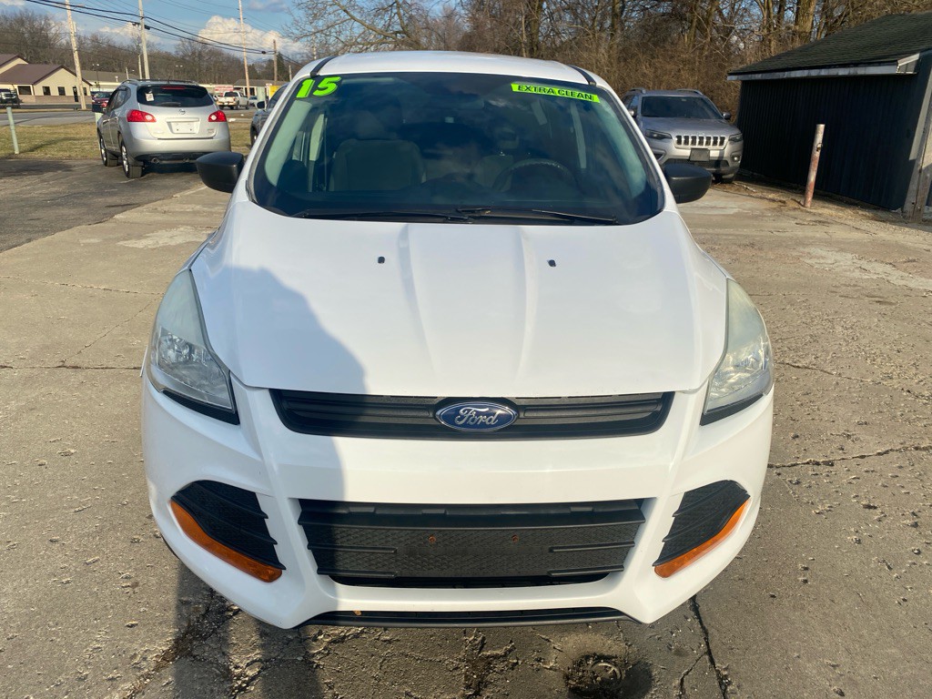 2015 Ford Escape Image 2