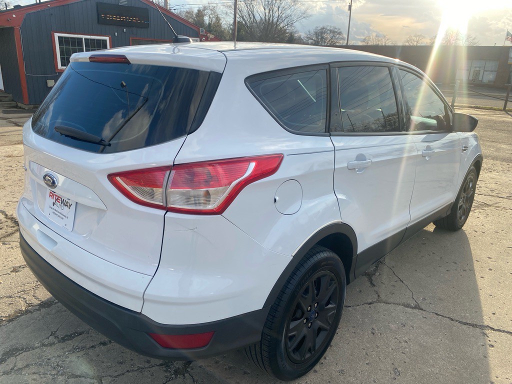 2015 Ford Escape Image 7