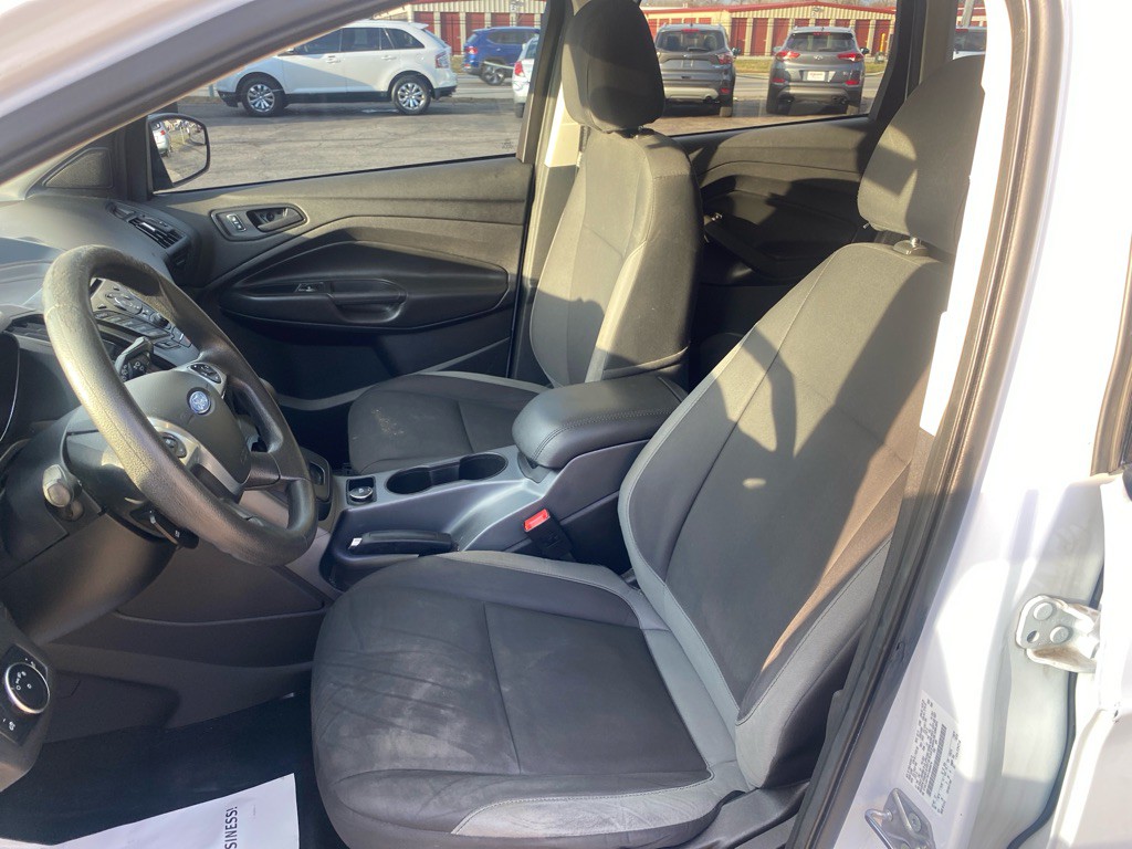 2015 Ford Escape Image 9