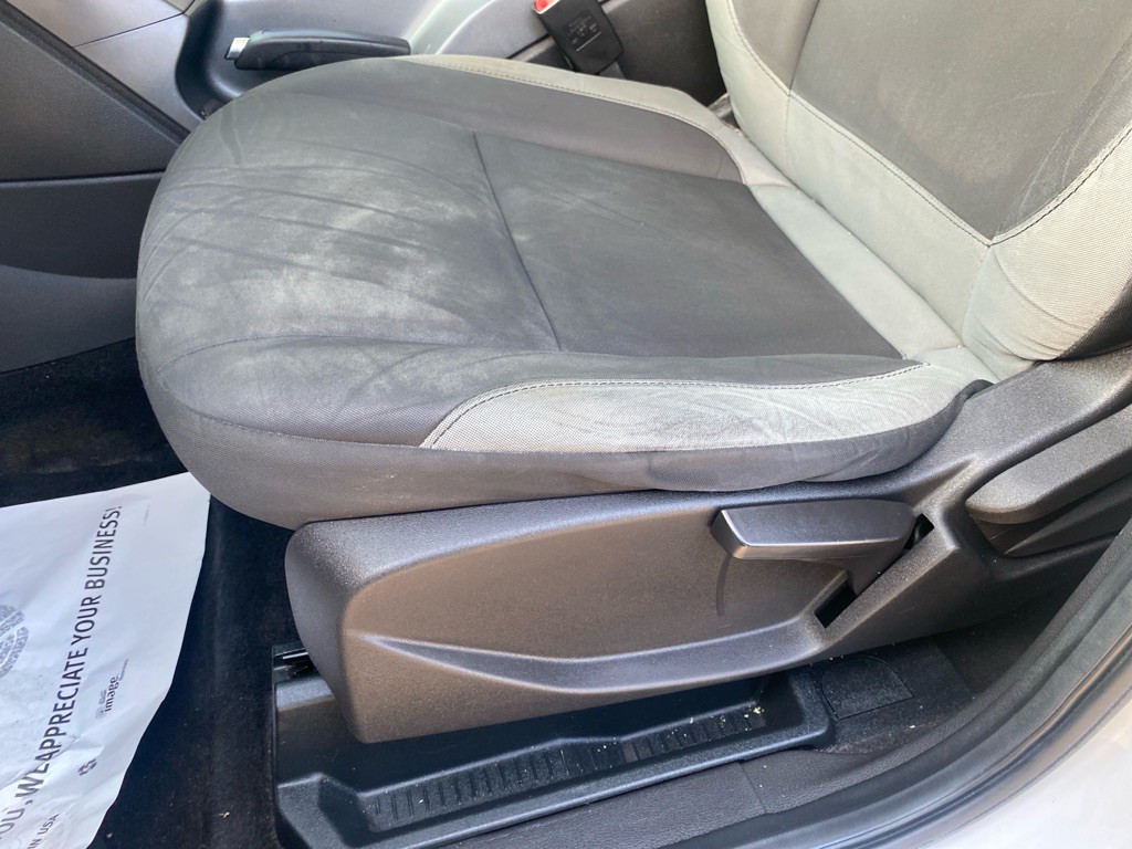 2015 Ford Escape Image 19