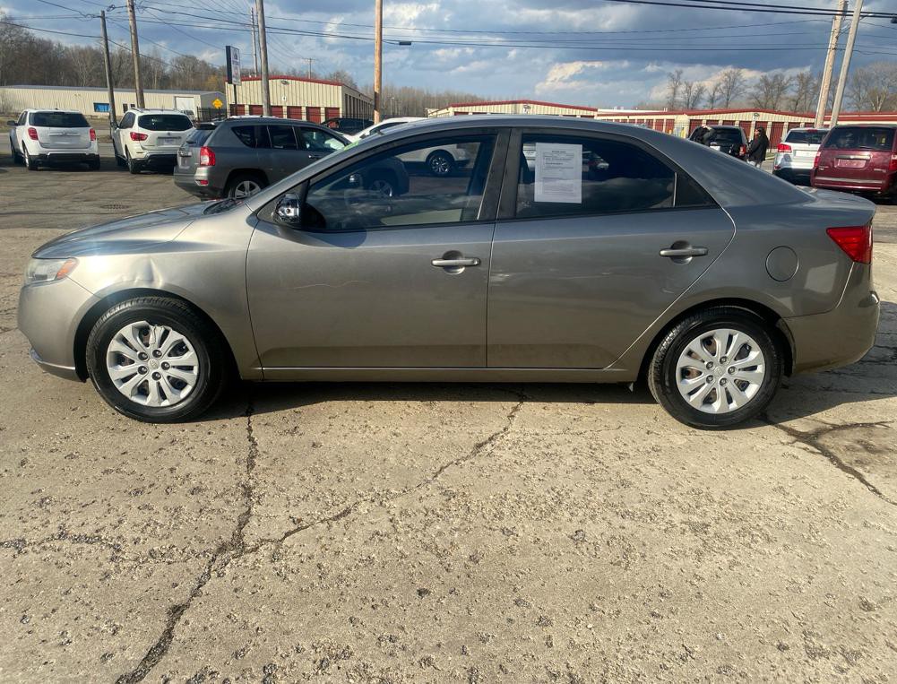 2010 Kia Forte Image 4