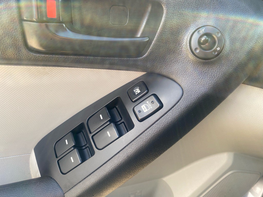 2010 Kia Forte Image 17