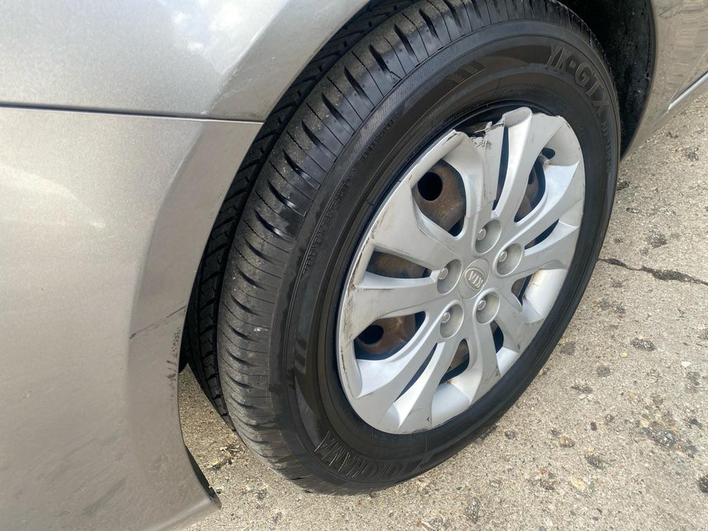 2010 Kia Forte Image 19