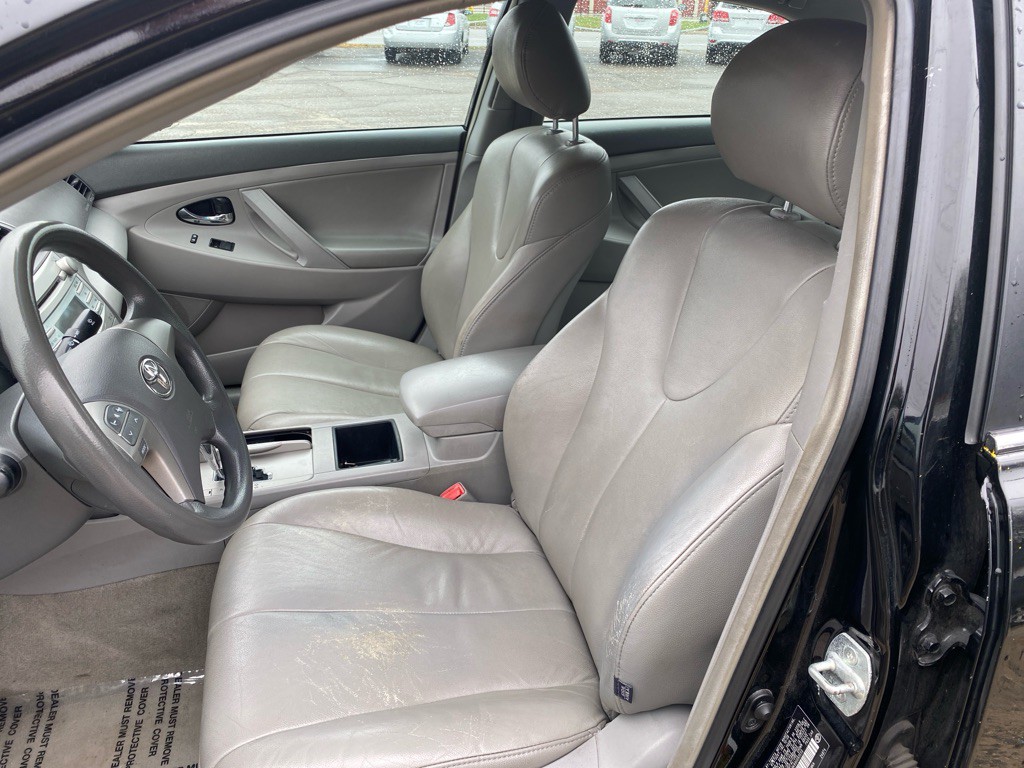 2009 Toyota Camry Image 9