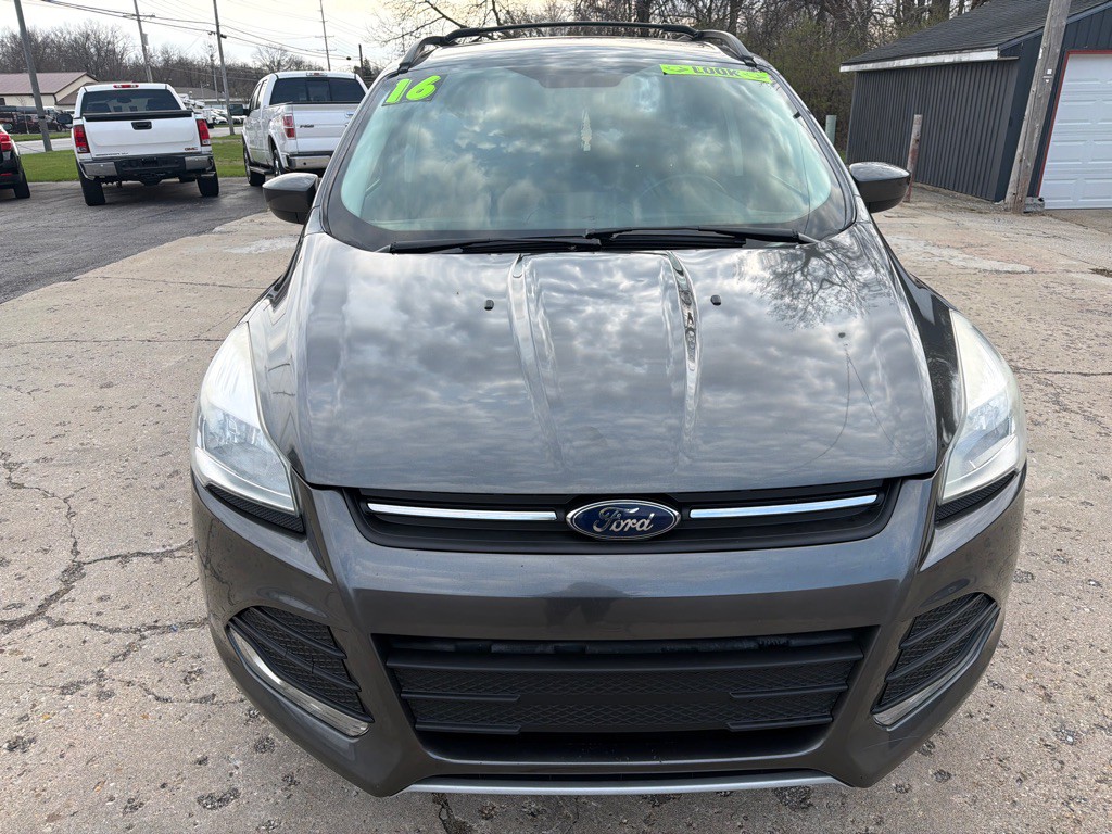 2016 Ford Escape Image 2