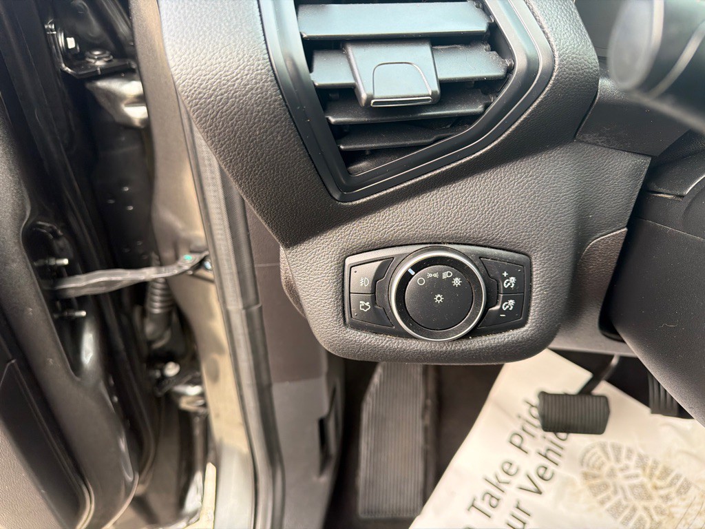 2016 Ford Escape Image 17