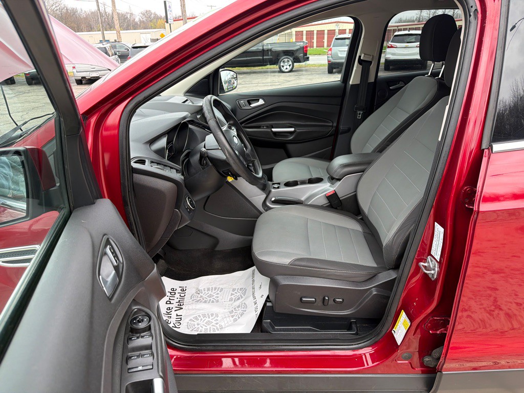 2016 Ford Escape Image 10