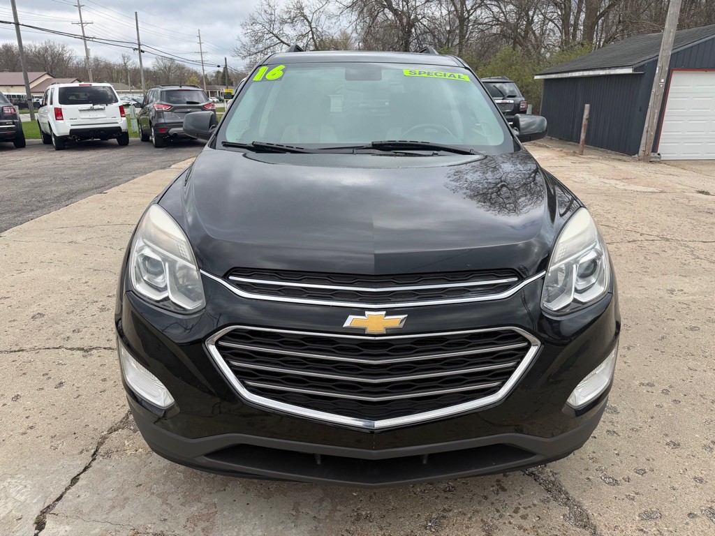 2016 Chevrolet Equinox Image 2