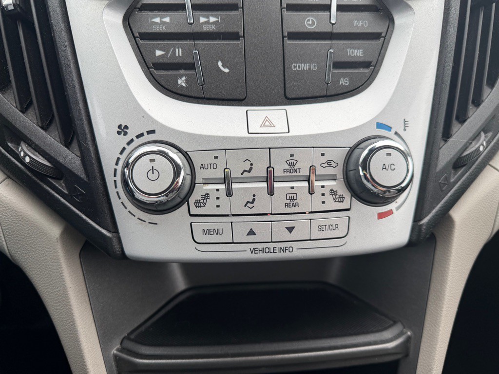 2016 Chevrolet Equinox Image 14