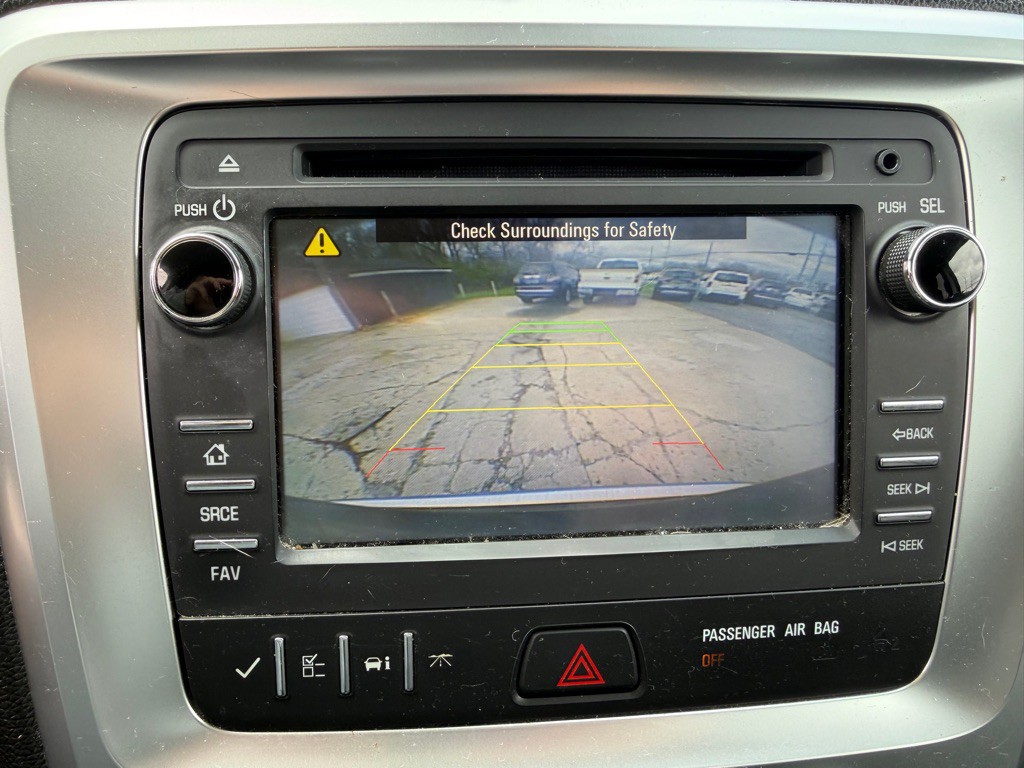 2015 GMC Acadia Image 16