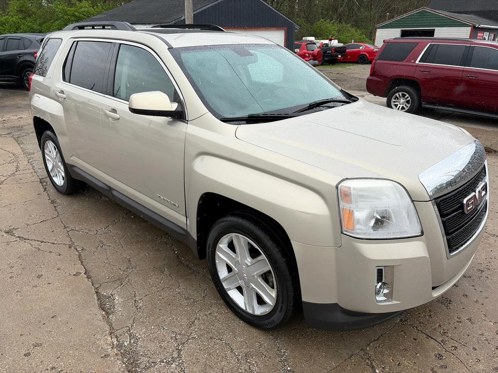 2011 GMC Terrain Image 1