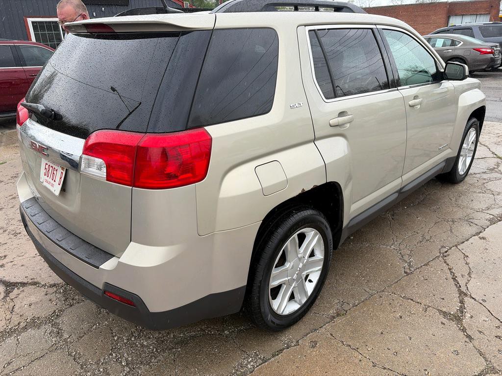 2011 GMC Terrain Image 7