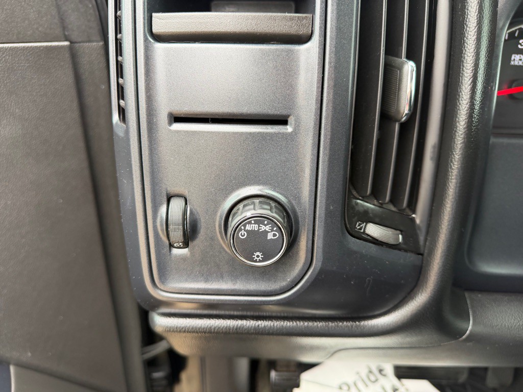 2016 Chevrolet Silverado 1500 Image 16