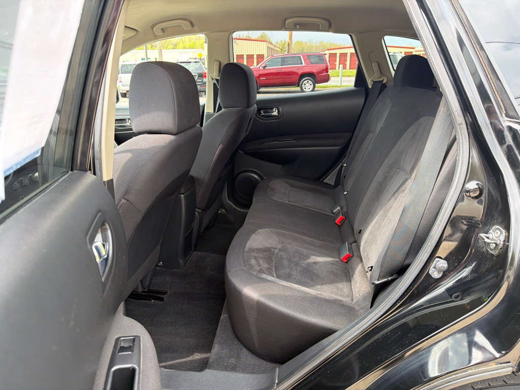 2010 Nissan Rogue Image 11