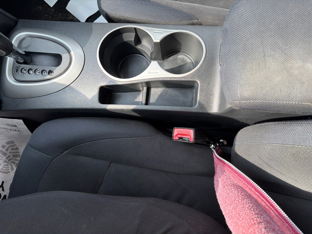 2010 Nissan Rogue Image 16