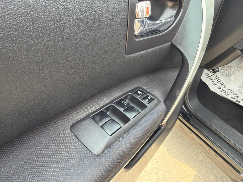 2010 Nissan Rogue Image 18