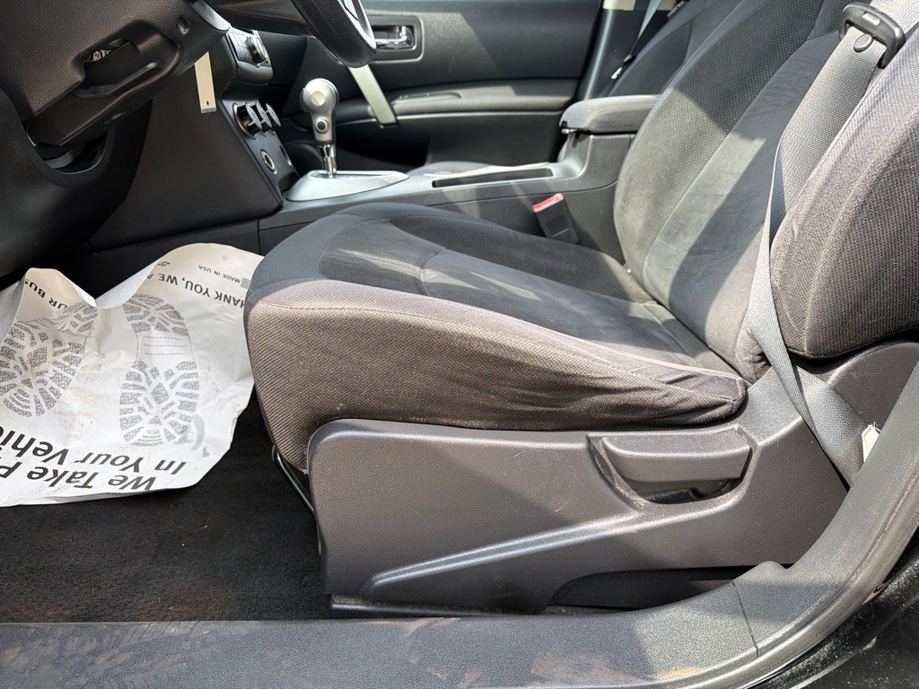 2010 Nissan Rogue Image 19