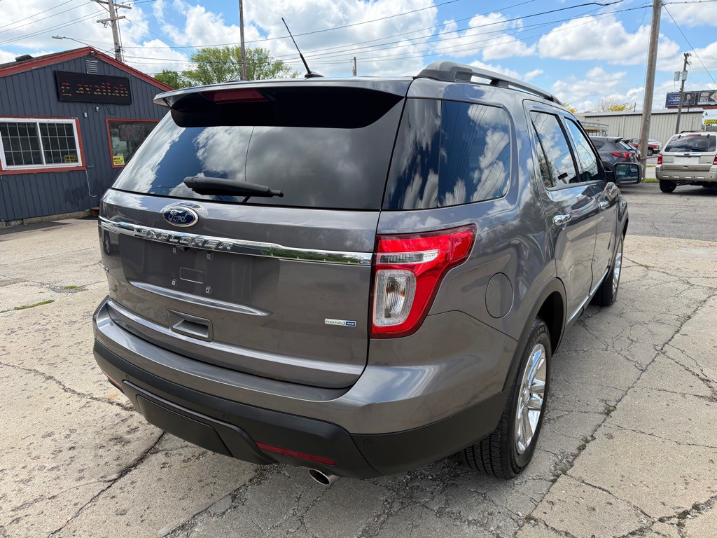 2014 Ford Explorer Image 7