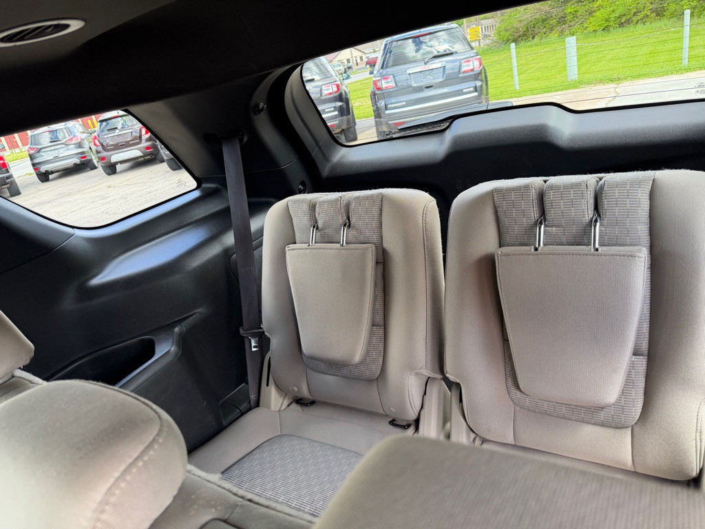 2014 Ford Explorer Image 11
