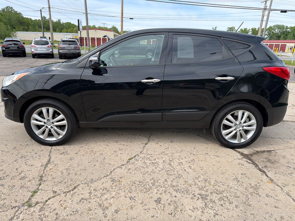 2013 Hyundai Tucson Image 4