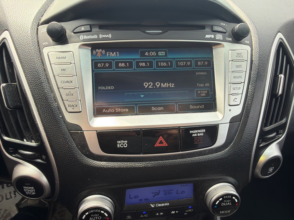 2013 Hyundai Tucson Image 13