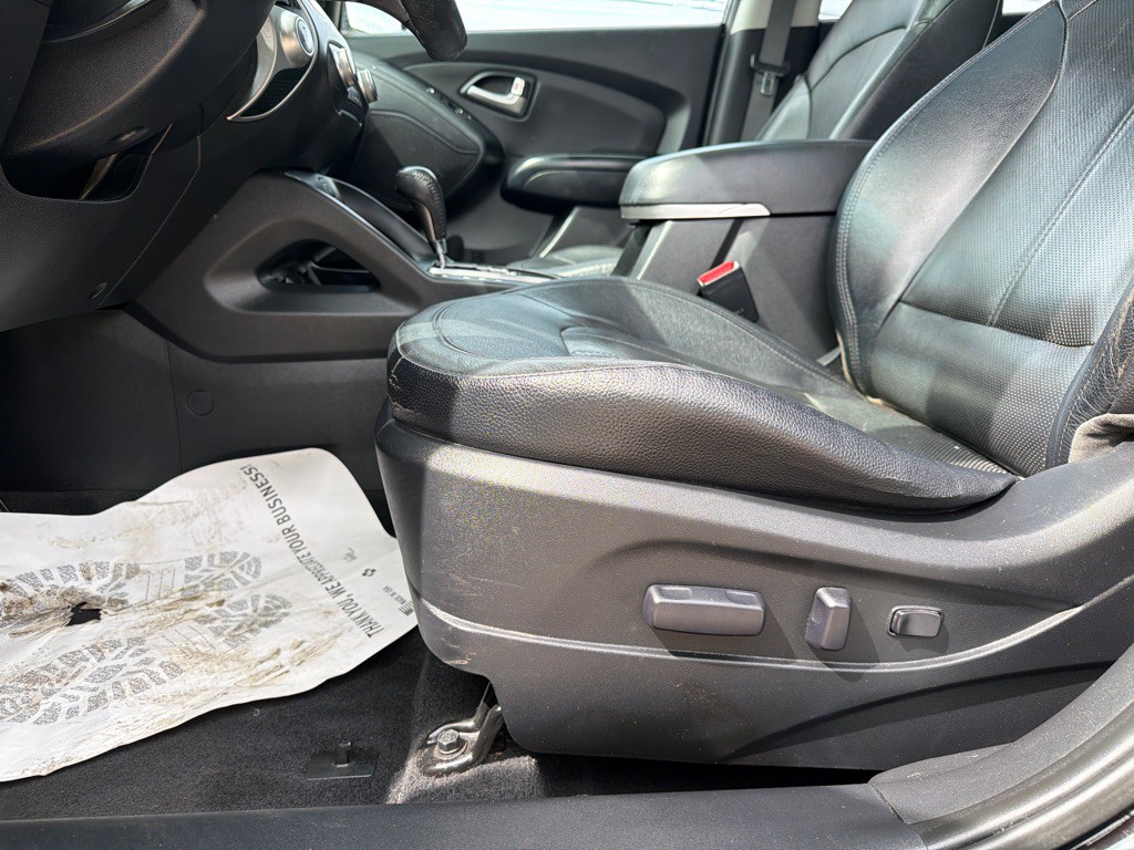 2013 Hyundai Tucson Image 20