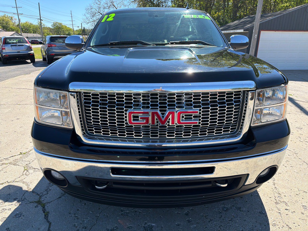 2012 GMC Sierra Image 2