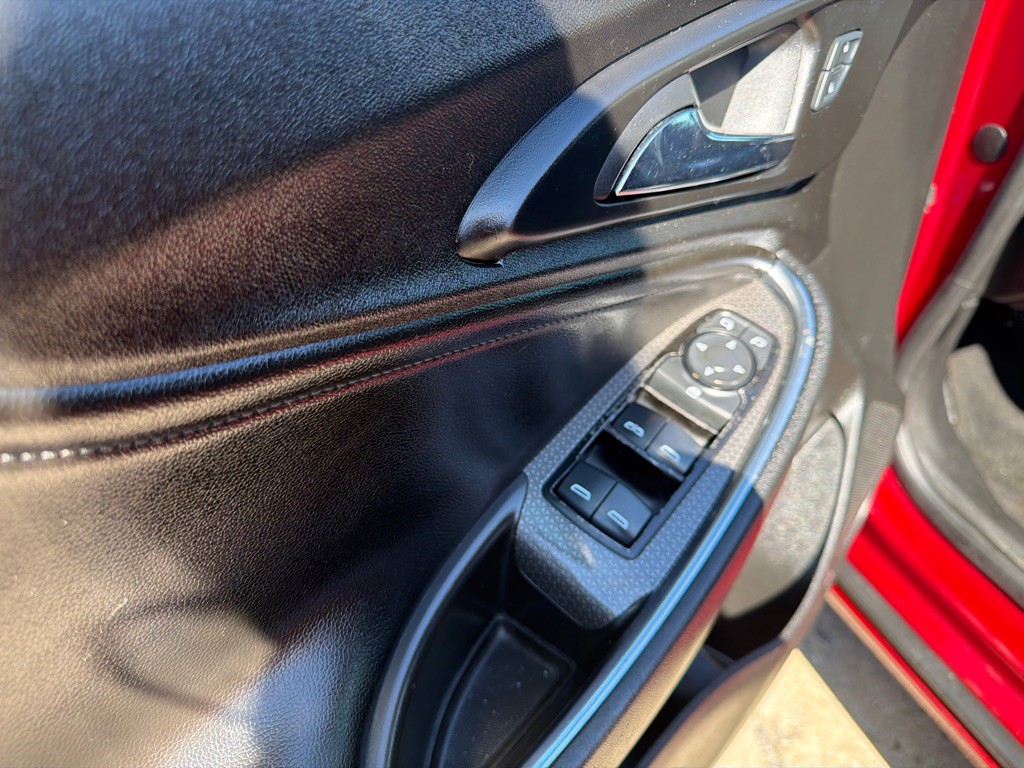 2017 Chevrolet Malibu Image 18