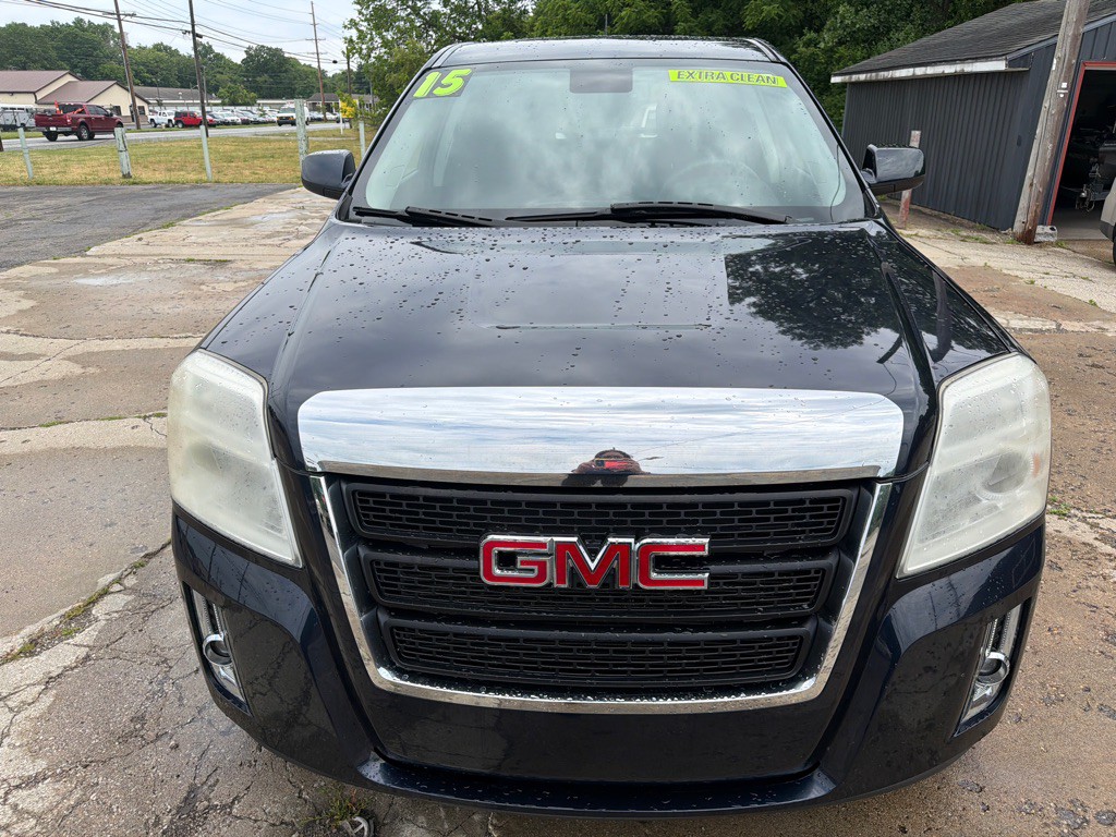 2015 GMC Terrain Image 2