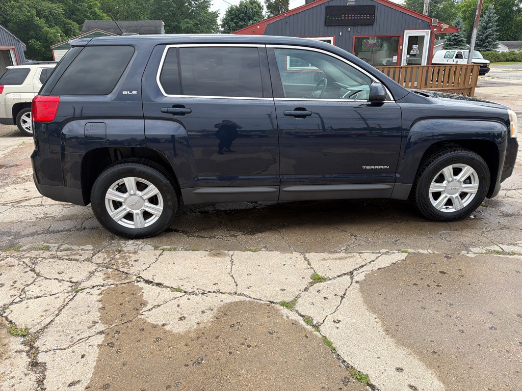 2015 GMC Terrain Image 8