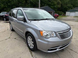 Image for 2016 Chrysler Town & Country Touring ID: 7489797
