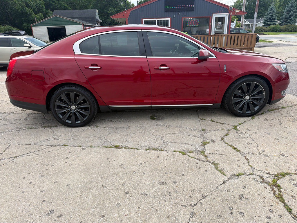 2014 Lincoln MKS Image 8